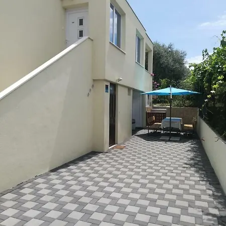 Apartment Apartman Pepa *